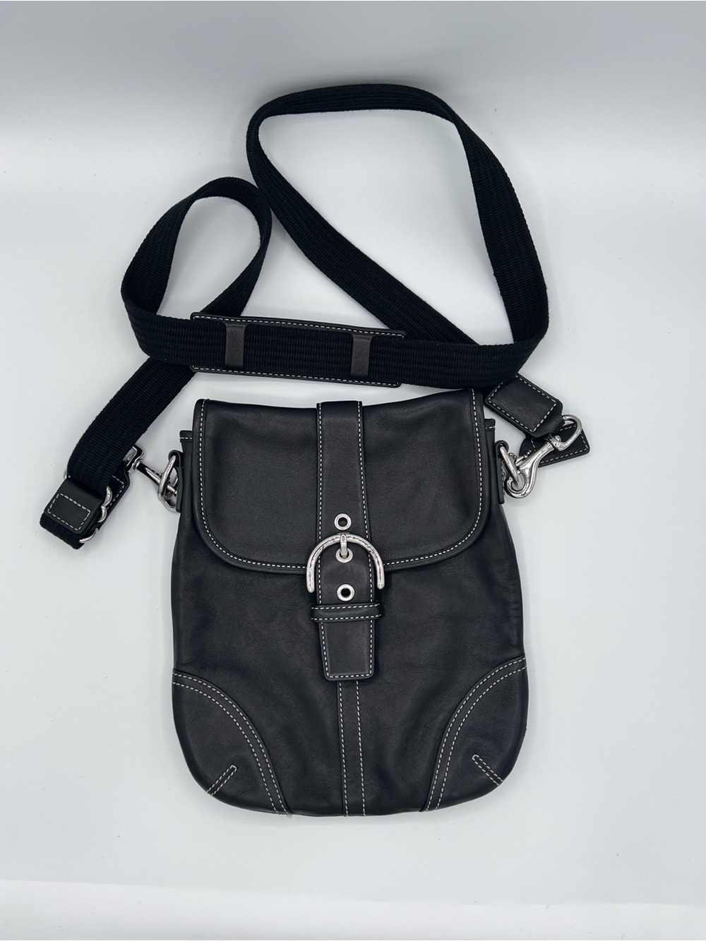 Coach SoHo Vintage 2004 Leather Two Way Black Shoulder/Crossbody Bag